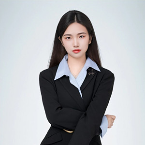 李雯
